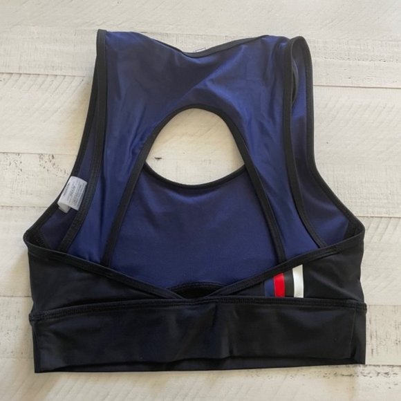PE Nation Discus Sports Bra Blue Dark - Picture 4 of 5